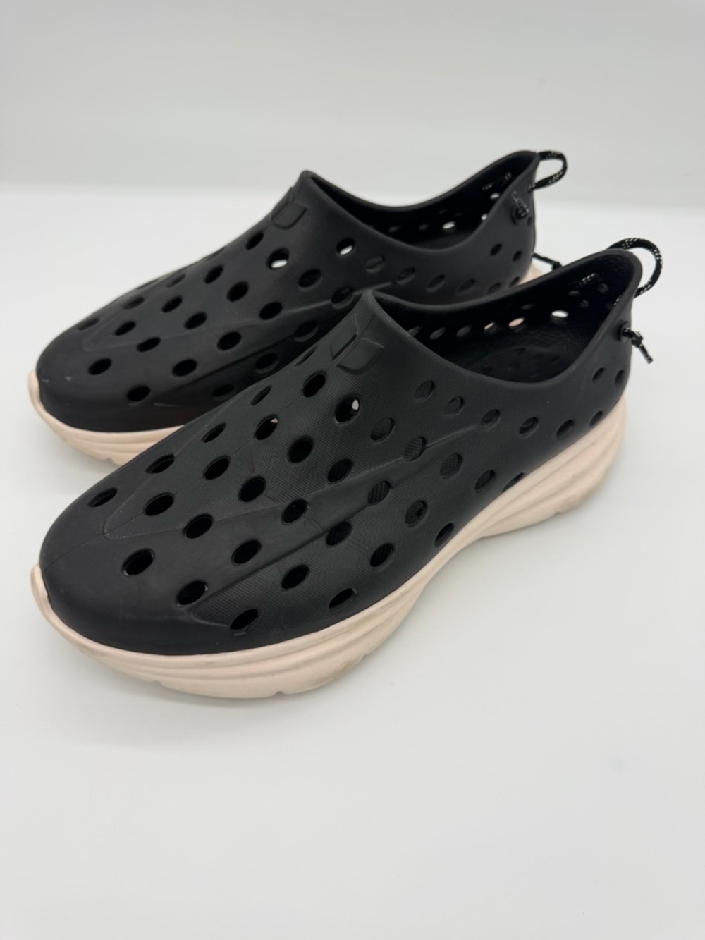 Kane Revive Active Recovery Shoes - Men’s Size 11